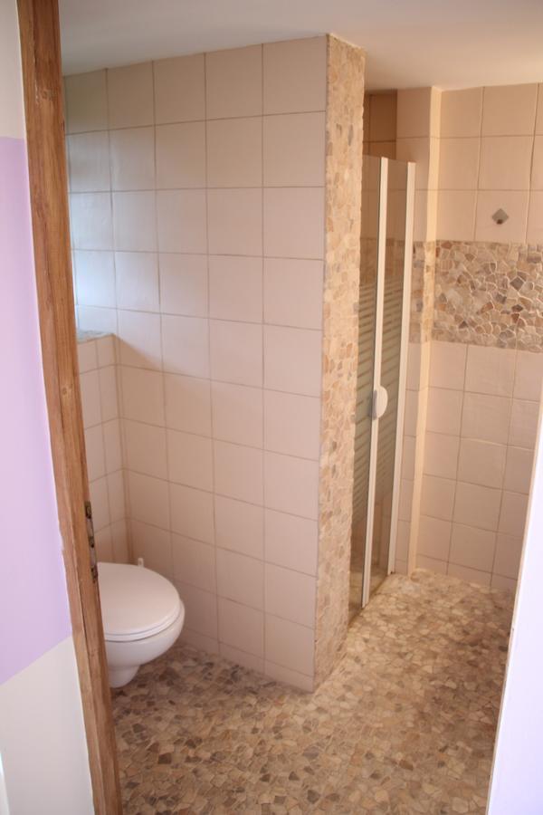 Bed and Breakfast Lo Petit Cretsou Simeyrols Exterior foto
